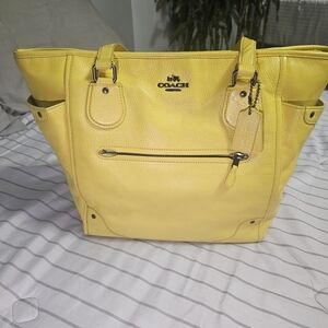 Coach Mickie Large Leather Grain Tote Bag, Yellow, F34039